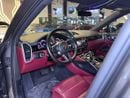 Porsche Cayenne STD Base Coupe 2023 Porsche Cayenne Coupe - GCC Specs - Full service history available