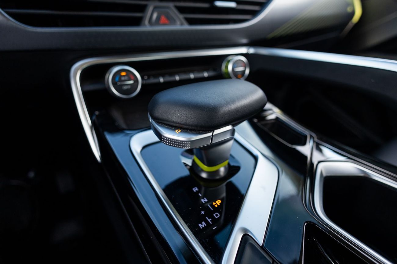 جيلي توجيلا GF+ 2.0T 4WD