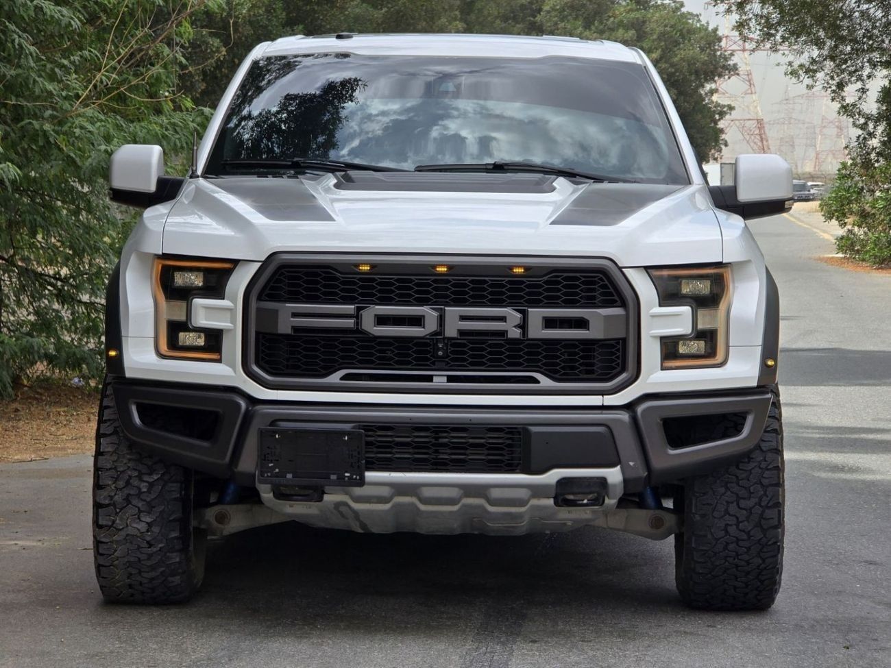 فورد إف-150 رابتور FORD F-150 RAPTOR 2018 GCC ORGINAL PAINT // ACCIDENT FREE // GOOD CONDITION