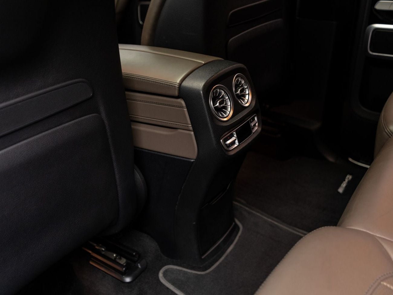 مرسيدس بنز G 63 AMG STD STD
