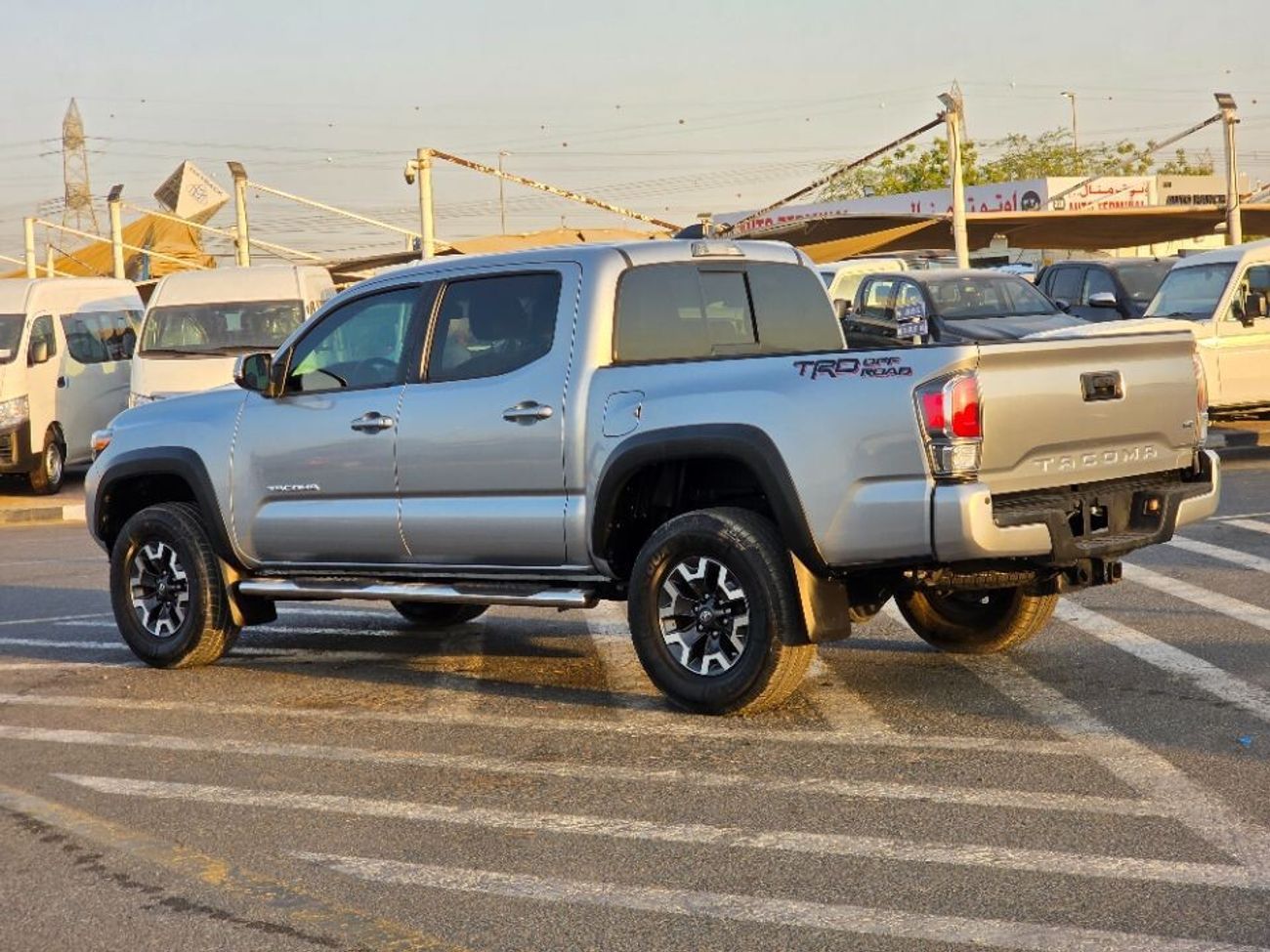 Toyota Tacoma 2020 Model TRD off Road Push button and leather seats