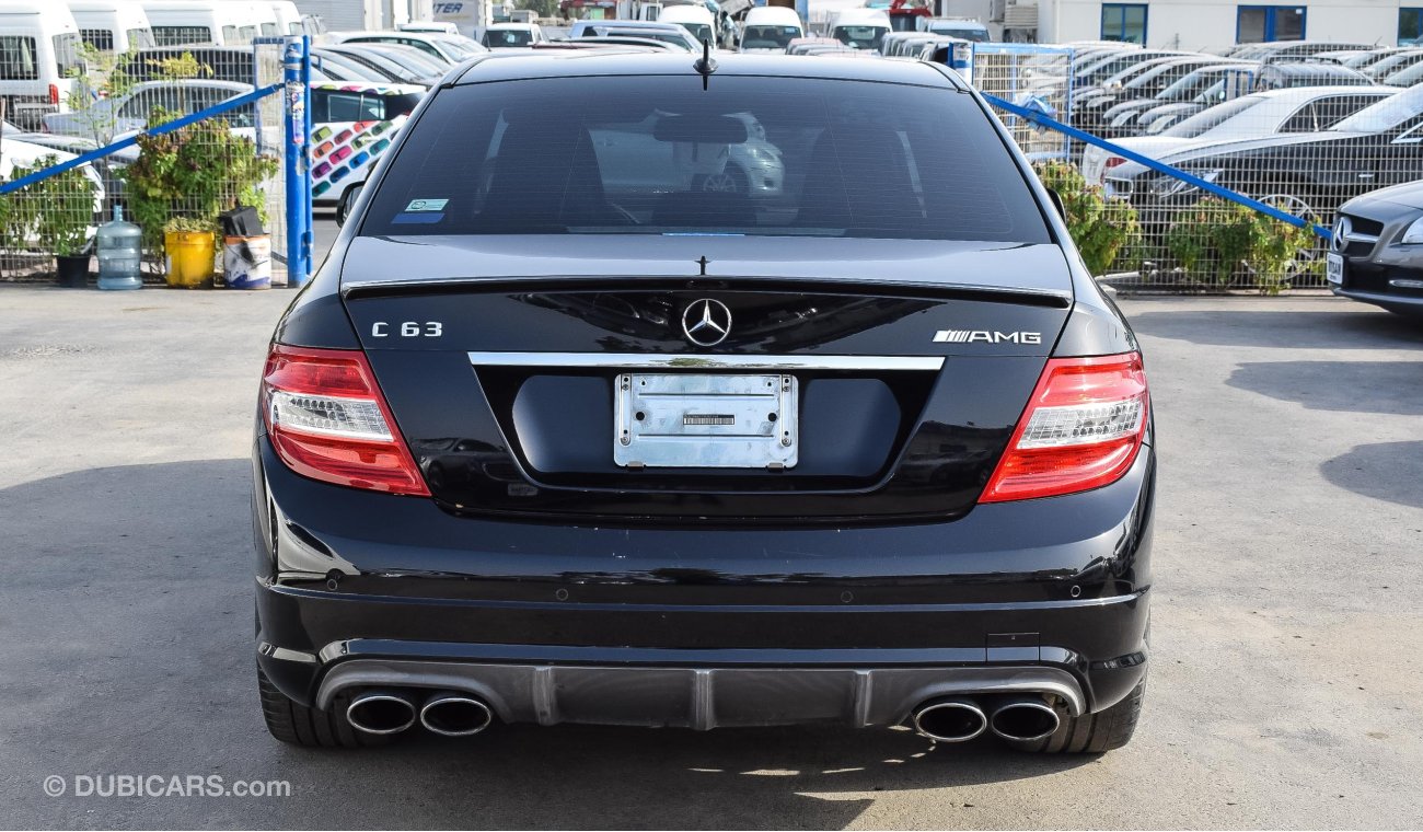 Mercedes-Benz C 63 AMG