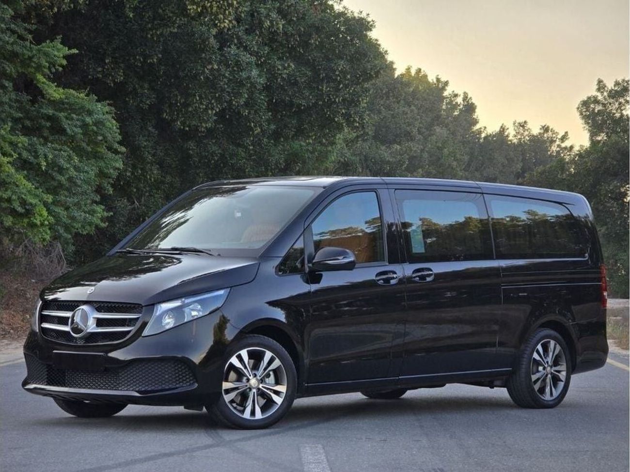 مرسيدس بنز V 250 Std 2.1L