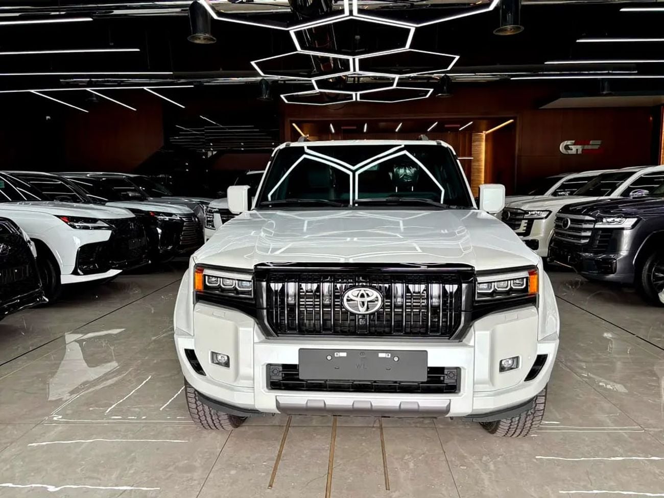 Toyota Prado LUXURY VX European Specs