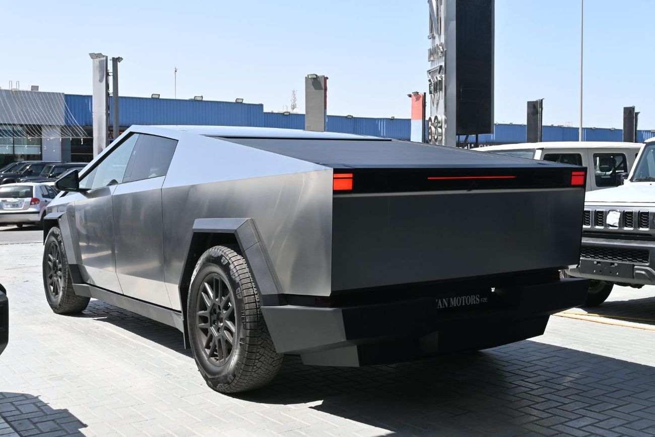 Tesla Cybertruck Tesla CyberTruck AWD