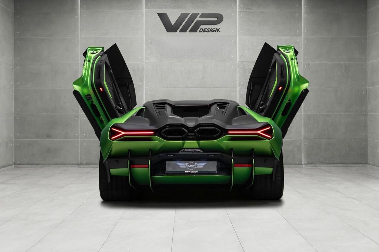 لامبورغيني ريفويلتو 6.5L V12 Hybrid
