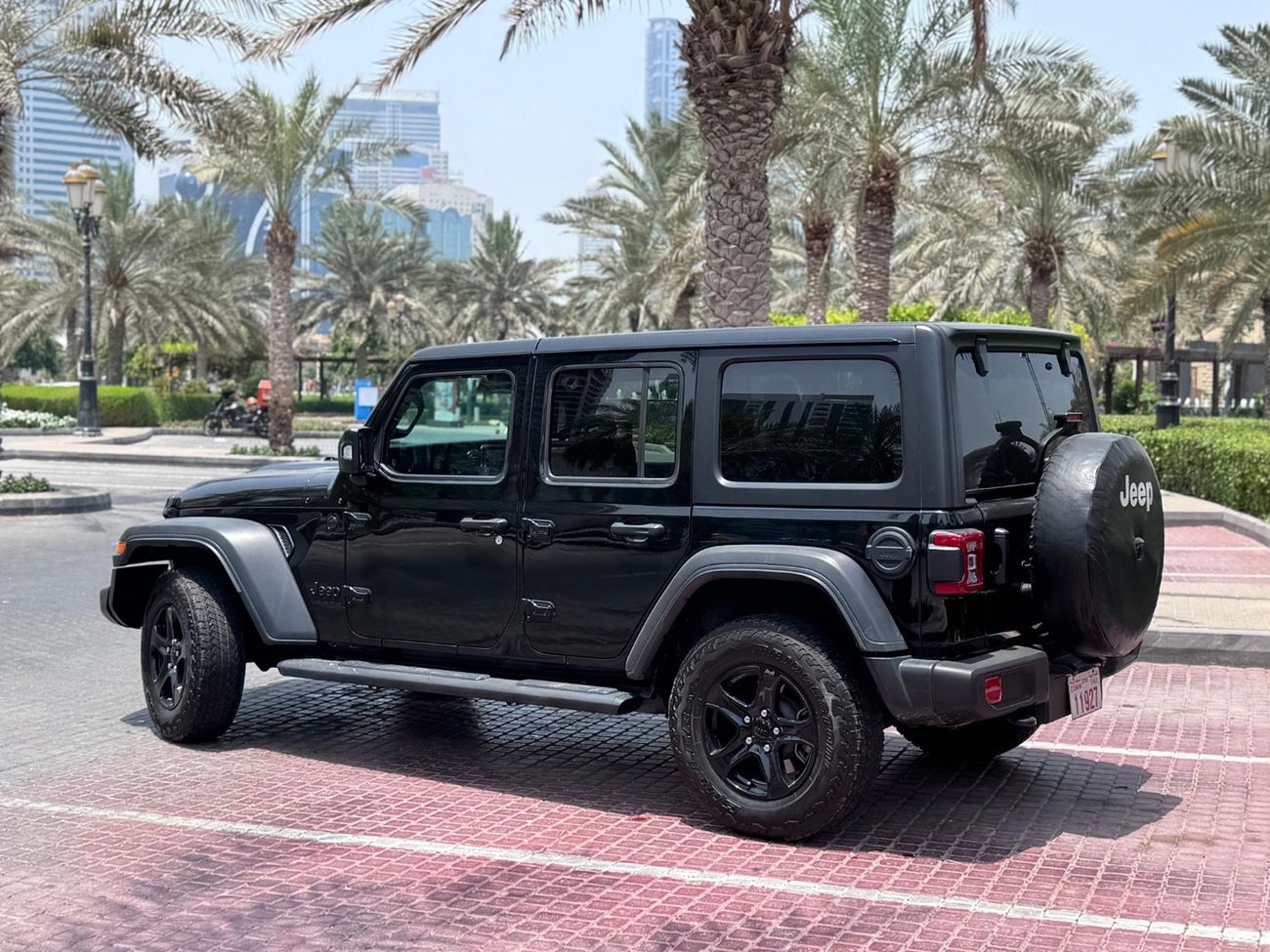 Jeep Wrangler Jeep Wrangler Unlimited, right-hand drive, 3.6L V6 petrol engine, automatic transmission, 4WD, remov