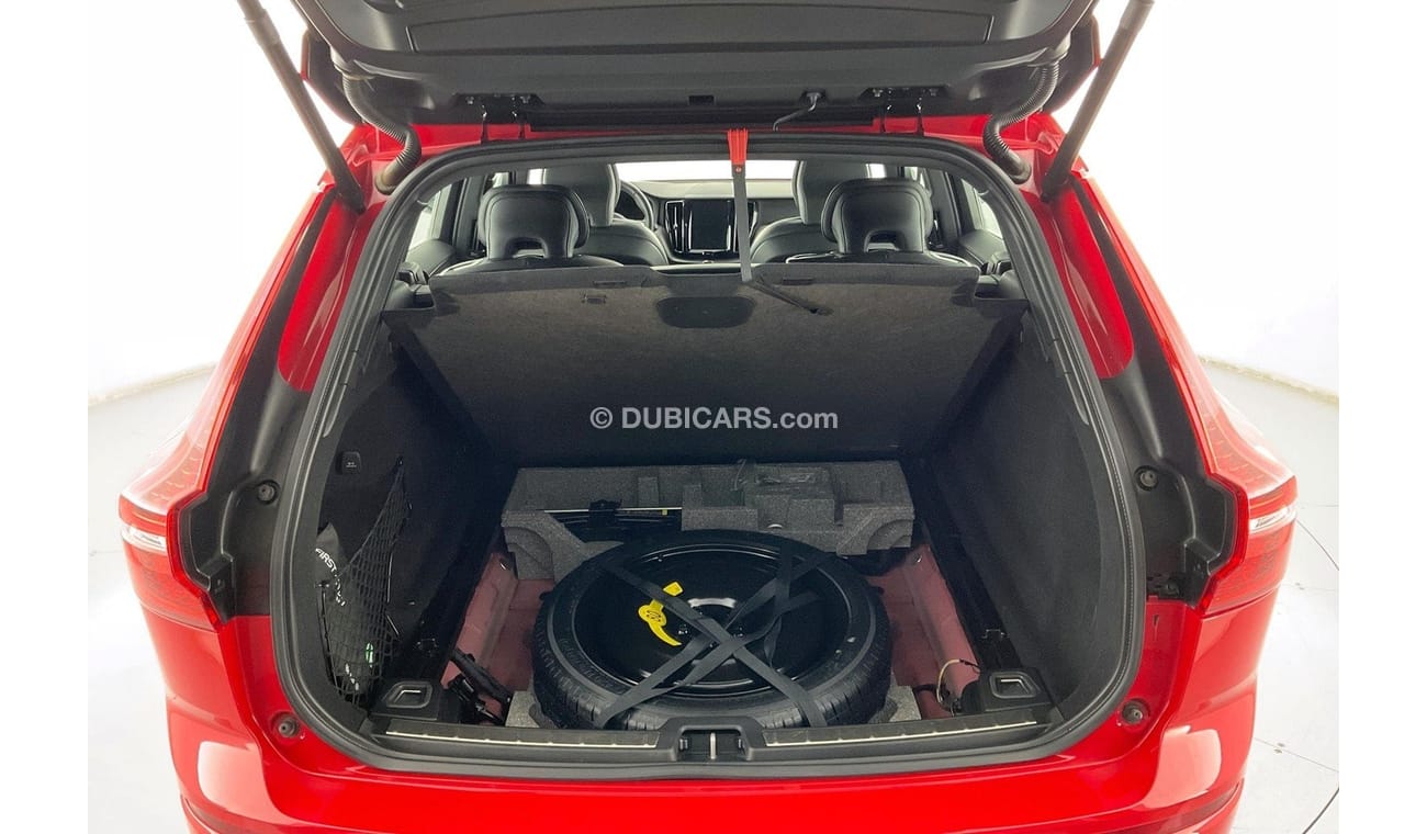 Volvo XC60 T5 R Design