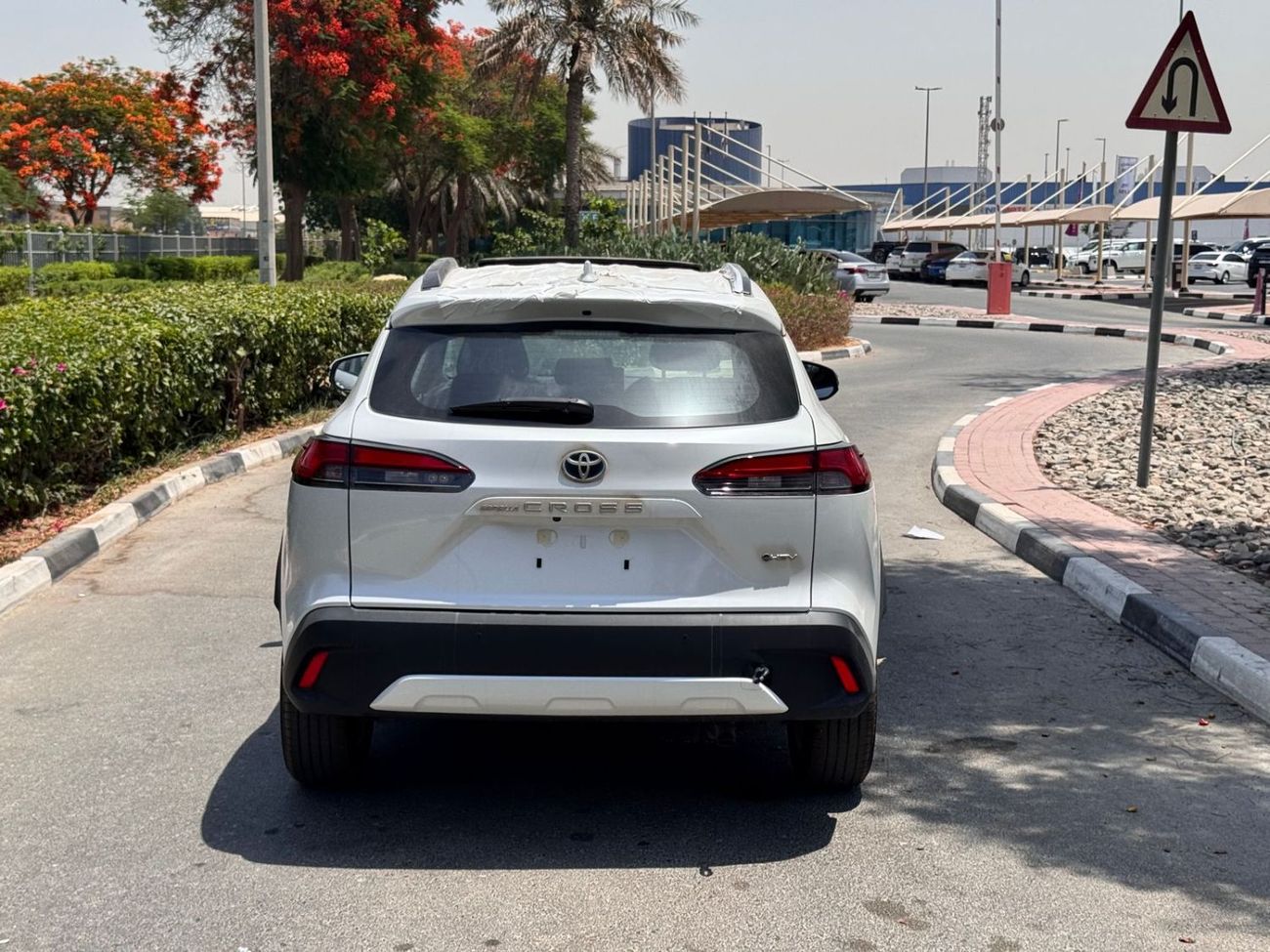 Toyota Corolla Cross 1.8L GLI (HEV)