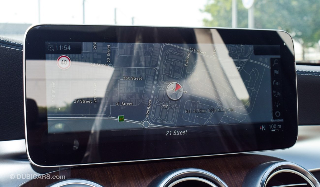 مرسيدس بنز C 200 (عرض جديد ) محرك 2.0لتر ميرسيدس سي 200 اي ام جي فل اوبشن م خليجي مع ضمان دولي 2 سنه