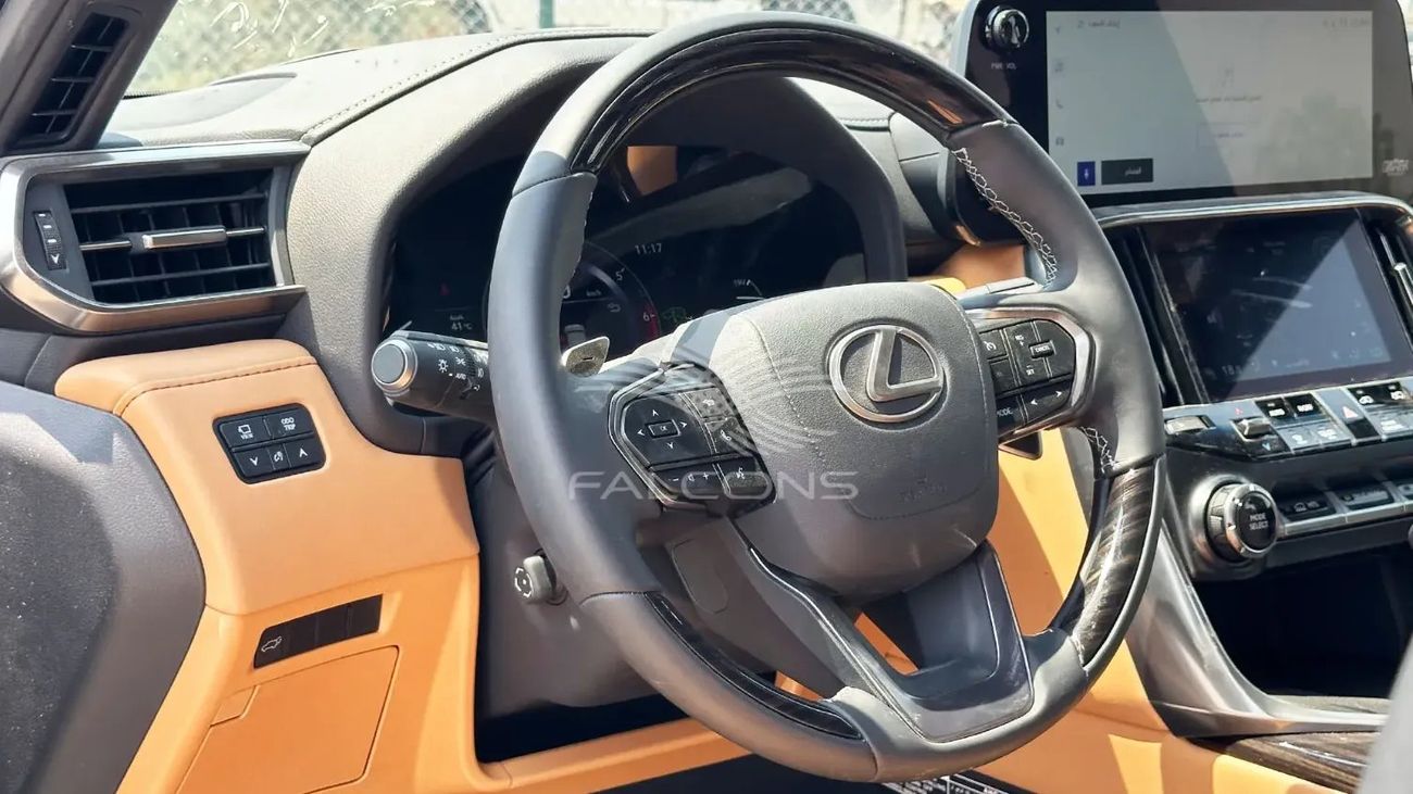 Lexus LX 600 3.5L LX URBAN 10 AT