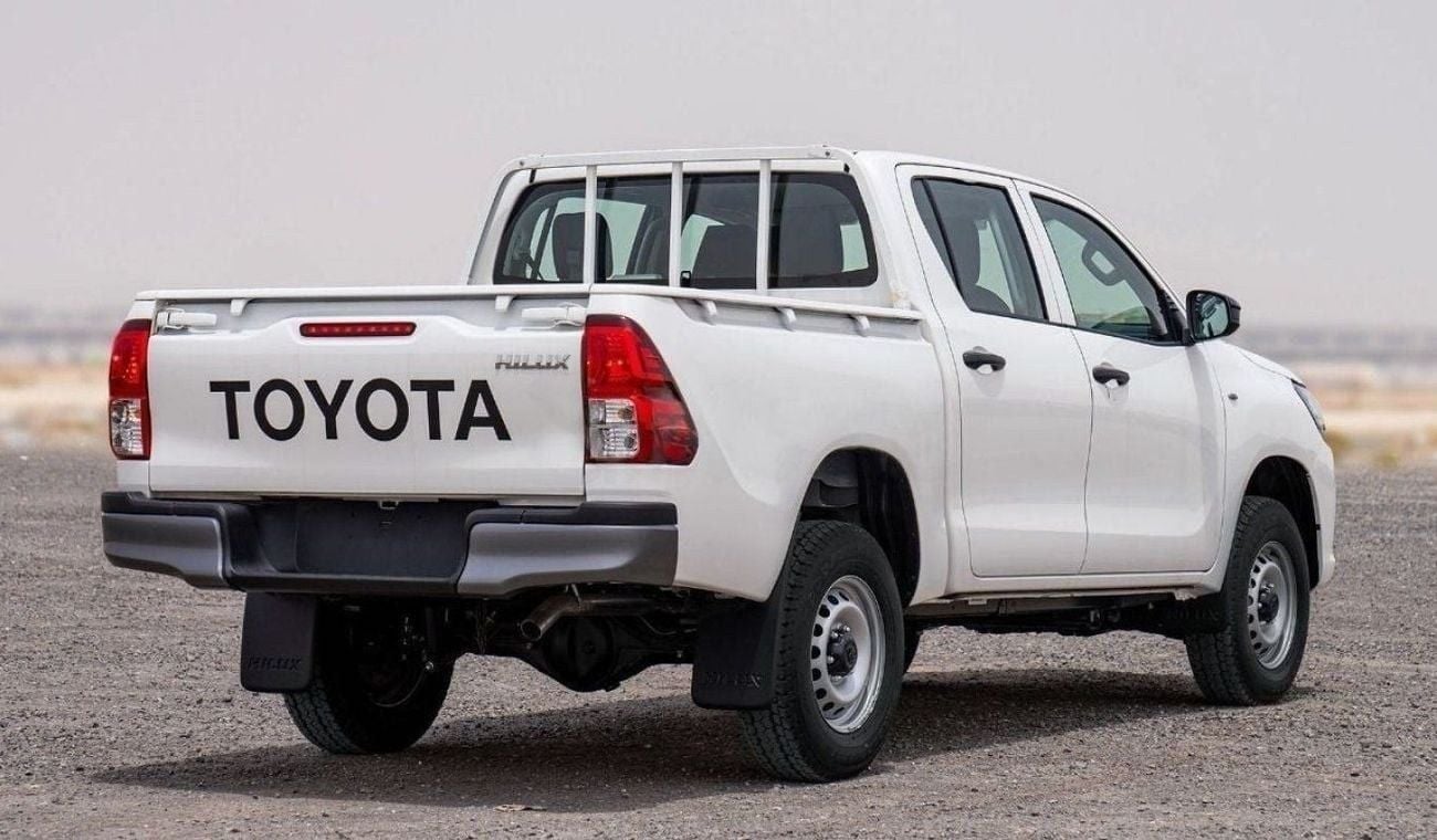 تويوتا هيلوكس GL 2.4L Double Cab Utility