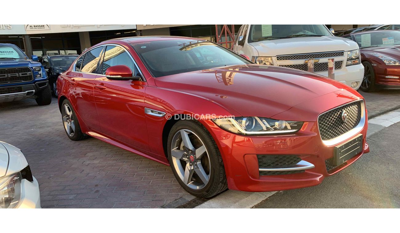 Jaguar XE 2.0 L warranty 1 year
