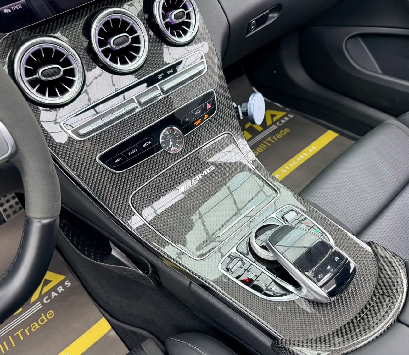 مرسيدس بنز C 63 S 2021 Mercedes Benz C63 S AMG, Warranty, Carbon Fiber Package, Very Low Km, Excellent Condition