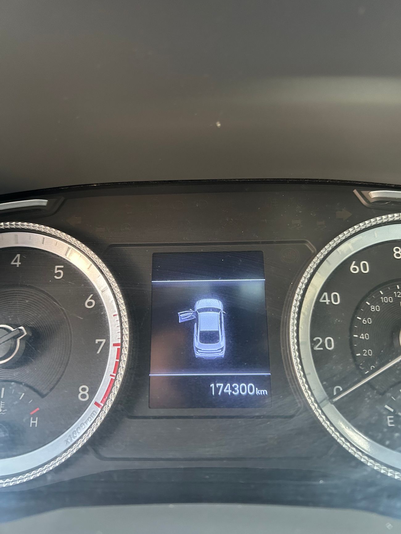 Hyundai Sonata SE 2.5L