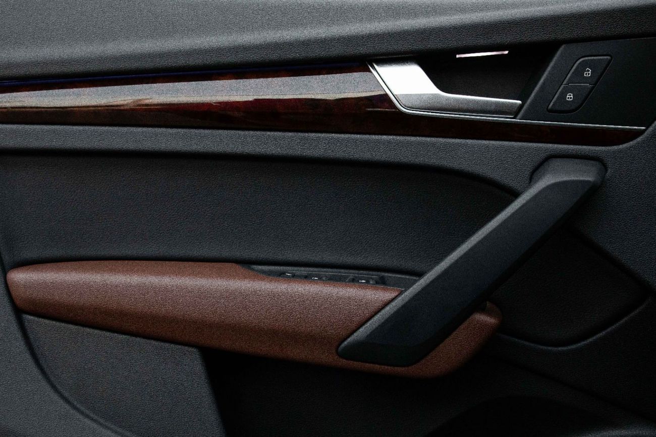 Audi Q5 45 TFSI Quattro Sport S-LINE | 2,742 P.M  | 0% Downpayment | Under Warranty!