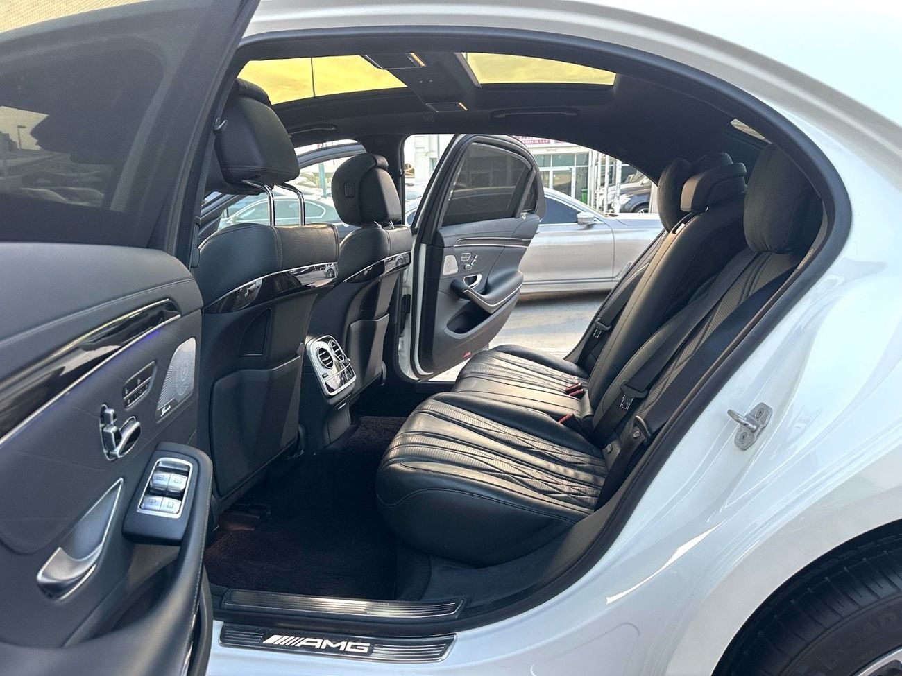 مرسيدس بنز S 63S AMG