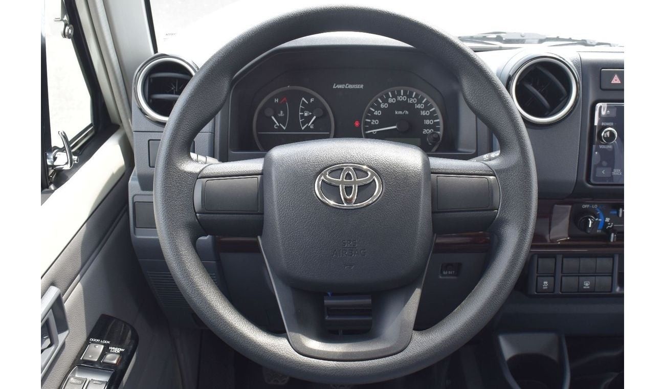 Toyota Land Cruiser 70