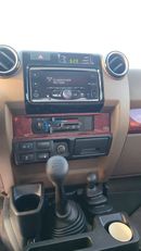 Toyota Land Cruiser 70 LC79 LX V8 4.5L DEISEL GCC Specs