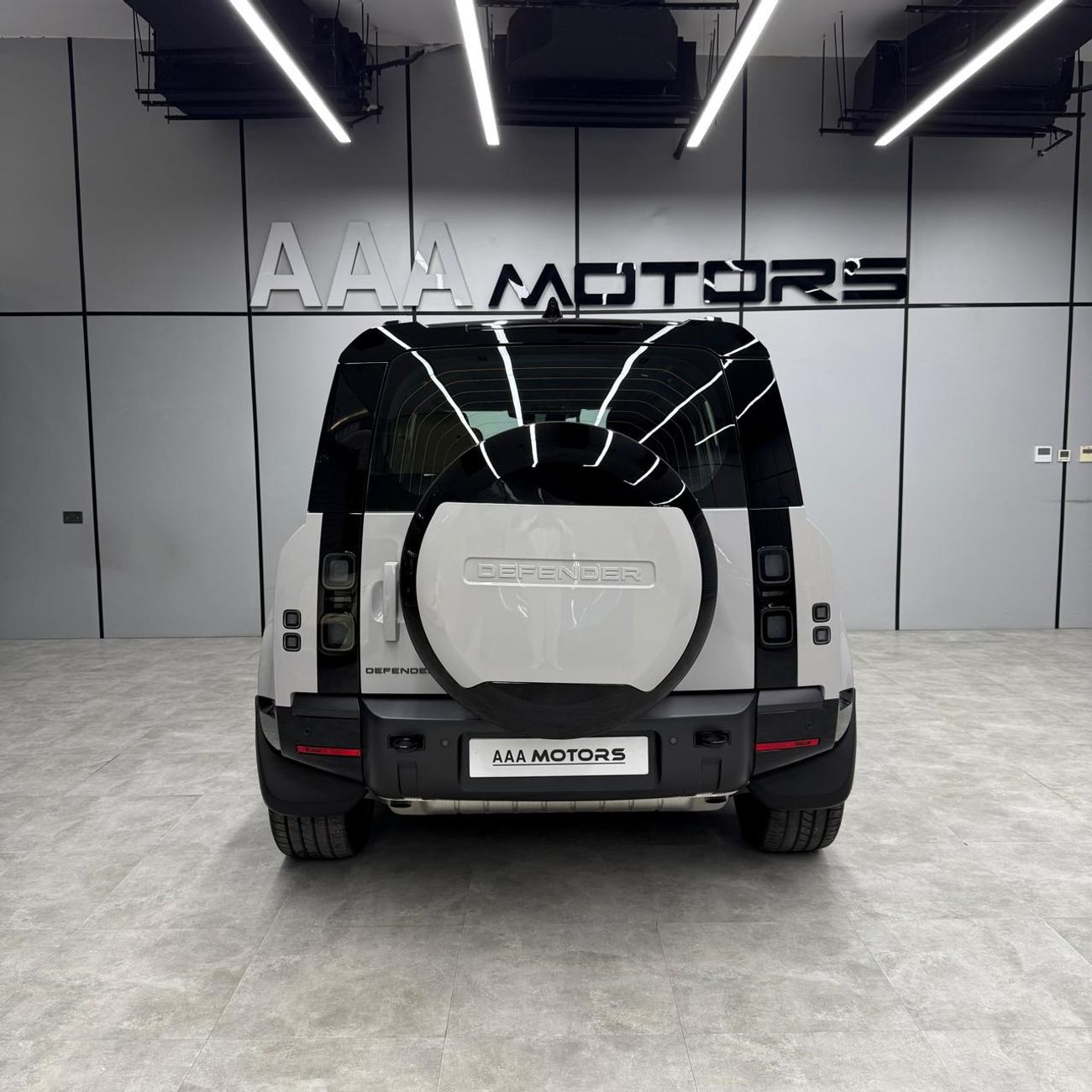 Land Rover Defender 110 P400 X-Dynamic HSE | Brand New | New Color | Al Tayer Warranty & Service Contract