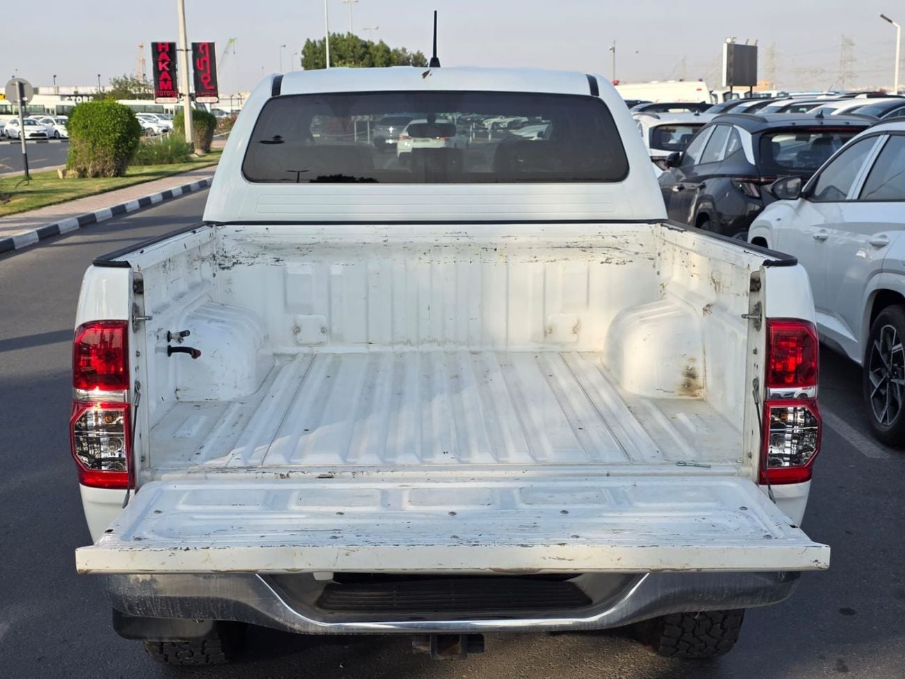 Toyota Hilux DLS RIGHT HAND VEHICLE ONLY FOR EXPORT 3.0 LITER