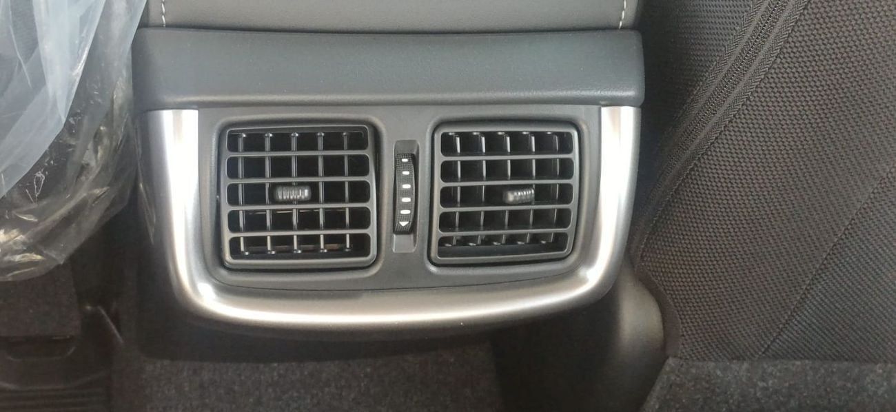 Toyota Hilux SGLX TOYOTA HILUX 2.4L Diesel AUTOMATIC TRANSMISSION COLOR BLACK MODEL 2025