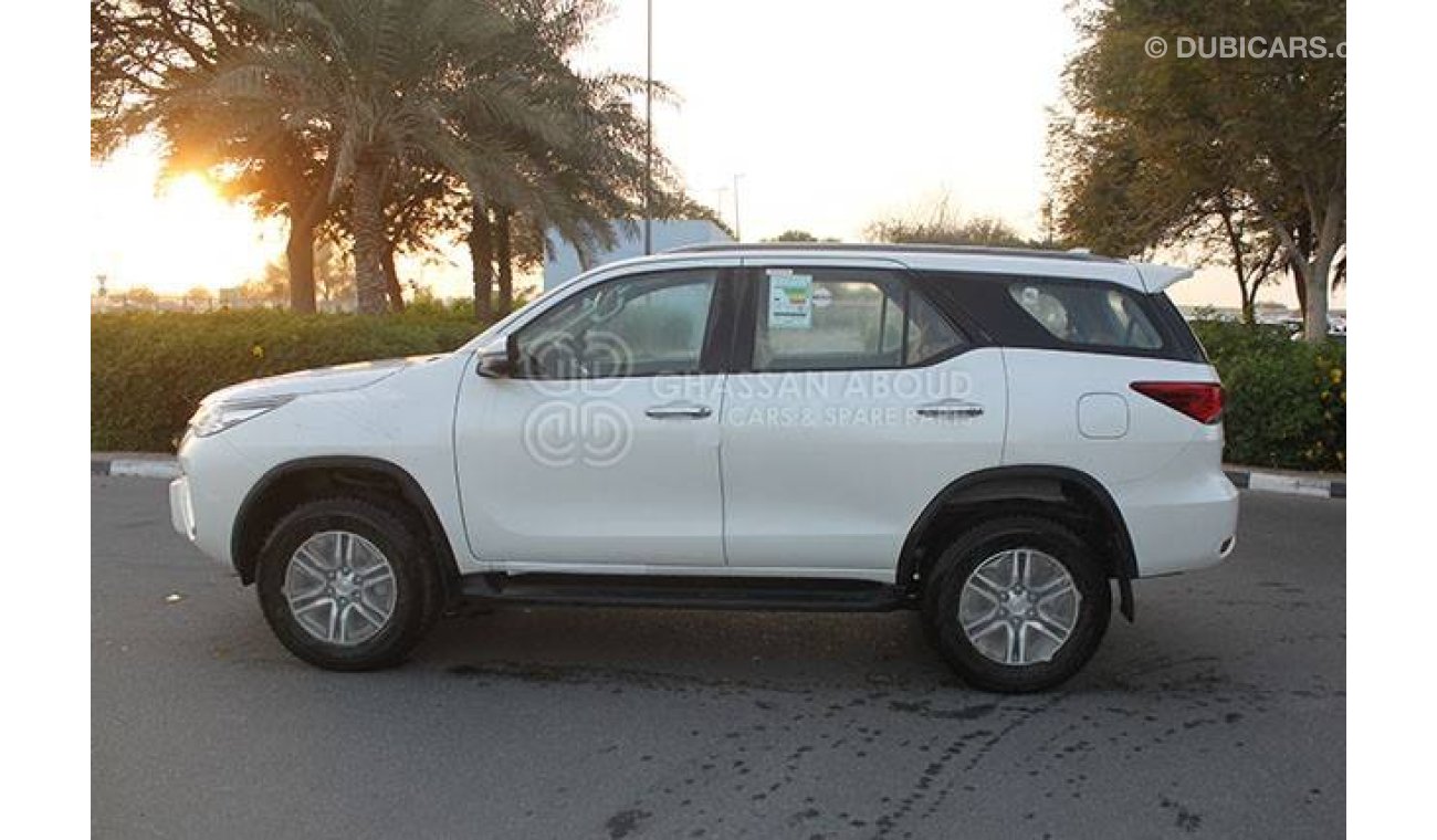 Toyota Fortuner 2.7L, EXR, PETROL A/T, MY18, 0km(Vehicle Code : 08428)