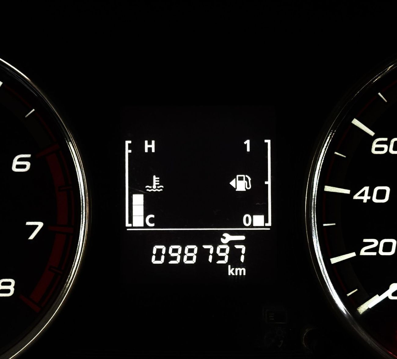 Mitsubishi L200 GLS 2.4L Mitsubishi L200 | 2.5 L | 2020 | GCC | Accident-Free | In Excellent Condition | 888 P.M