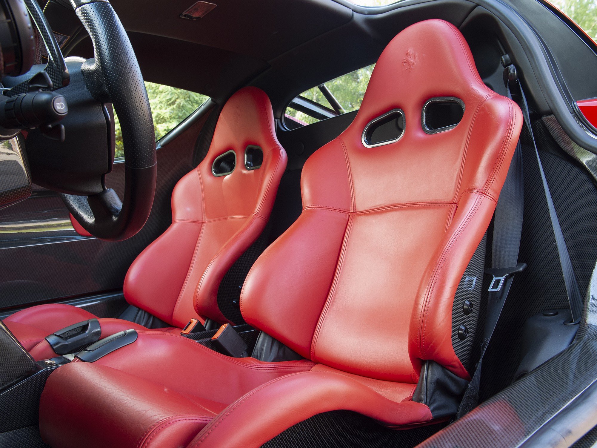 Ferrari Enzo interior - Seats