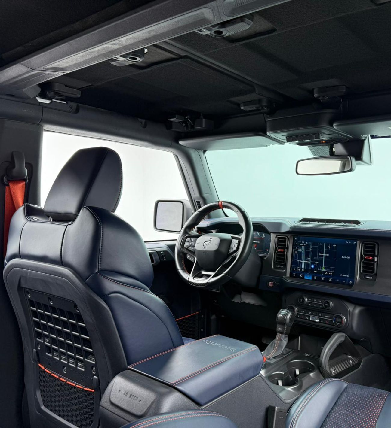 Ford Bronco Raptor 2023, 2029 Ford Warranty + Service Pack, Low Km, Excellent Condition, GCC