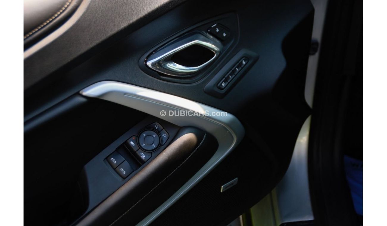 Chevrolet Camaro CAMARO/CONVERTIBLE//SS-V8-6.2L//FULL OPTION