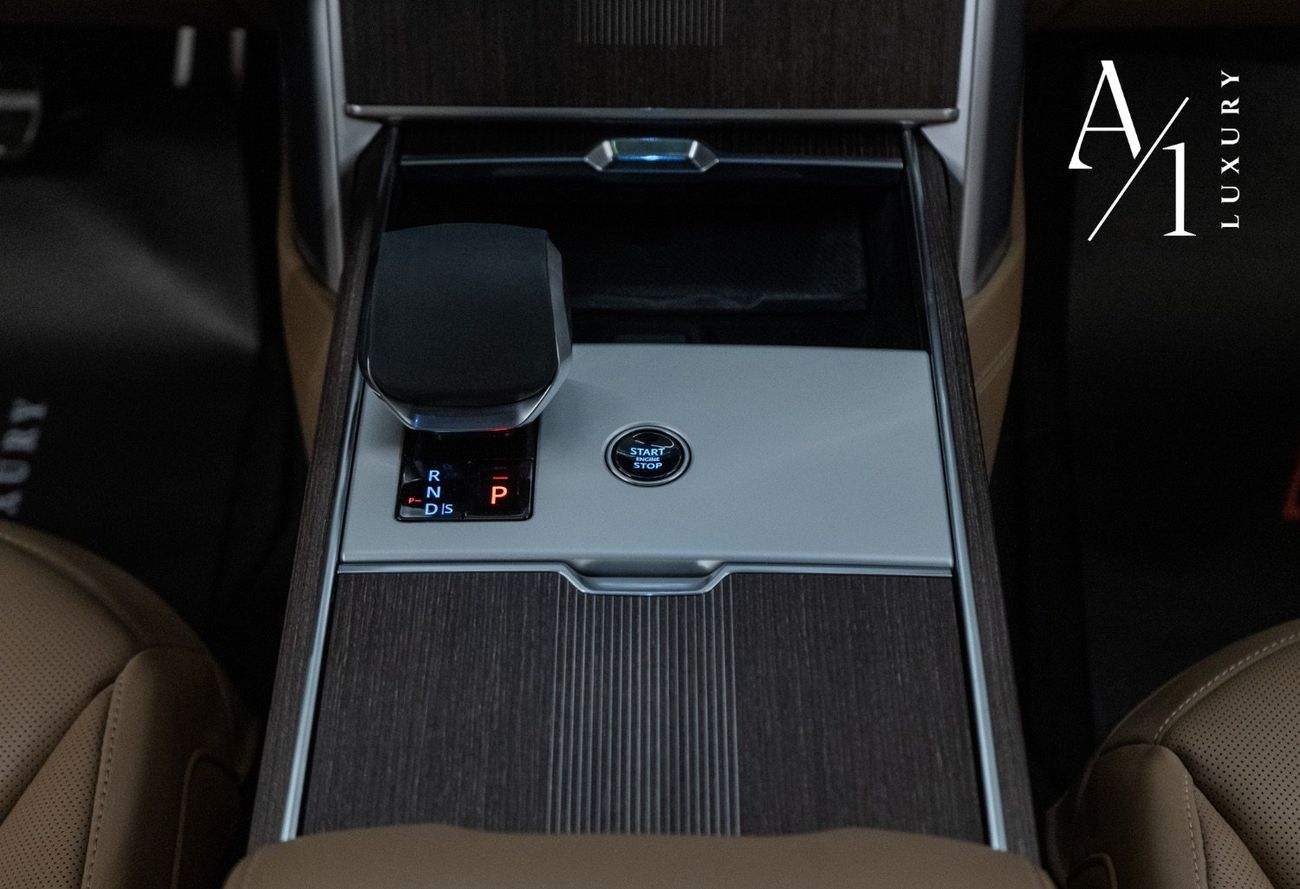 لاند روفر رينج روفر 2025 Range Rover, Autobiography P530 LWB, Delivery kms, Fully Loaded, Korean Specs