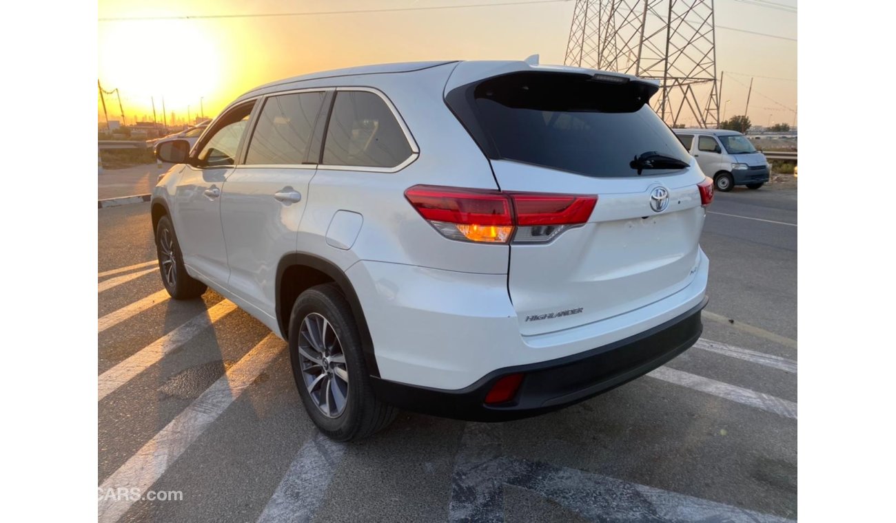 Toyota Highlander 2018 TOYOTA HIGHLANDER / XLE / FULL OPTION