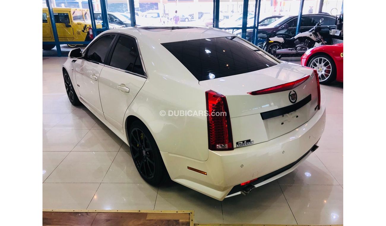 كاديلاك CTS V - GCC - 2013 -ONE YEAR WARRANTY