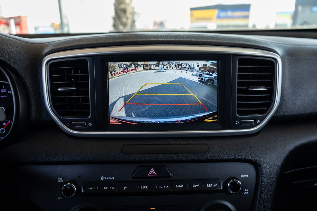 كيا سبورتيج LX 1.6L