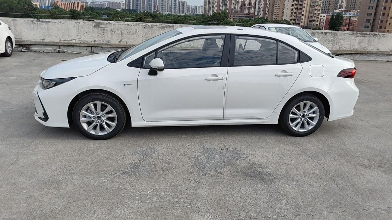 تويوتا كورولا Toyota Corolla 1.8L HYBRID ELITE VERSION