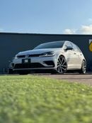 Volkswagen Golf R 