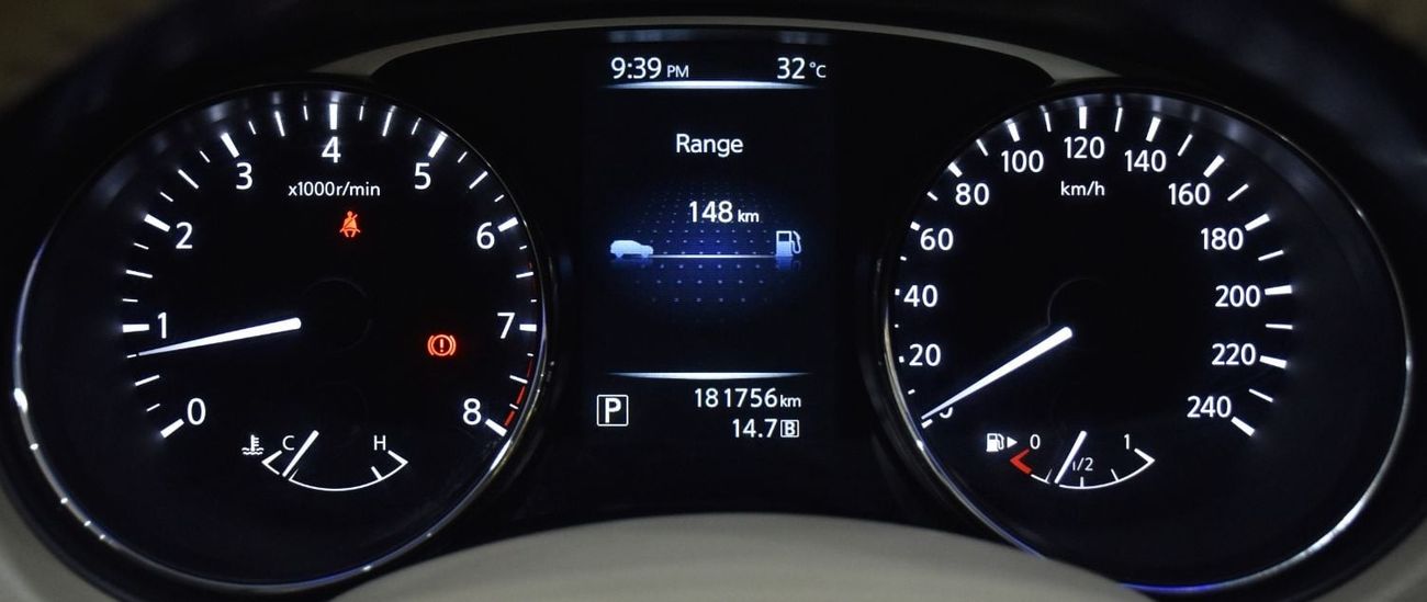 Nissan XTrail EXCELLENT DEAL for our Nissan X-Trail SV 4WD ( 2015 Model ) in Grey Color GCC Specs