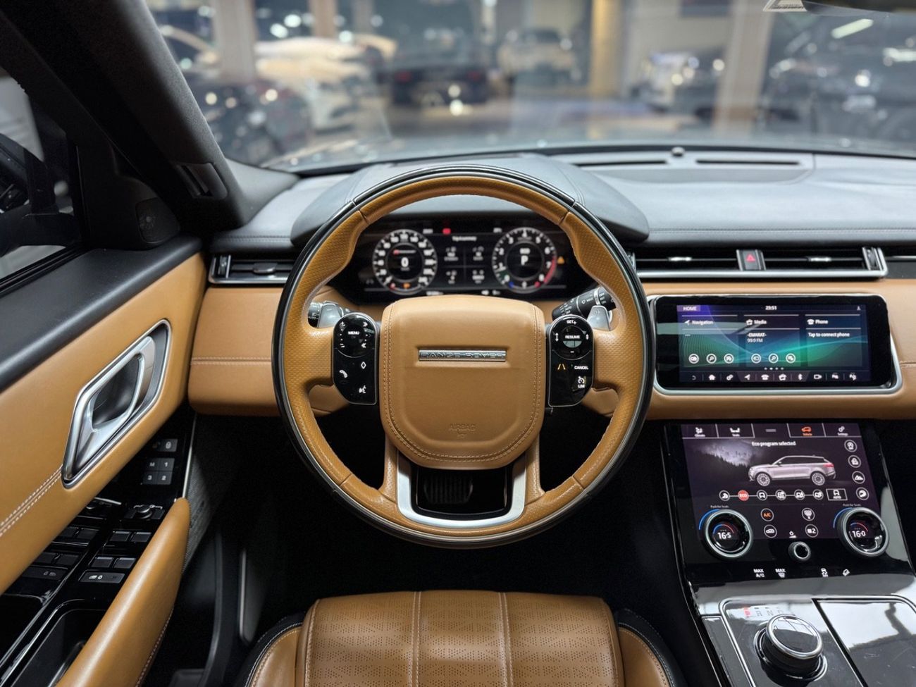 لاند روفر رينج روفر فيلار P380 R-Dynamic S 3.0L