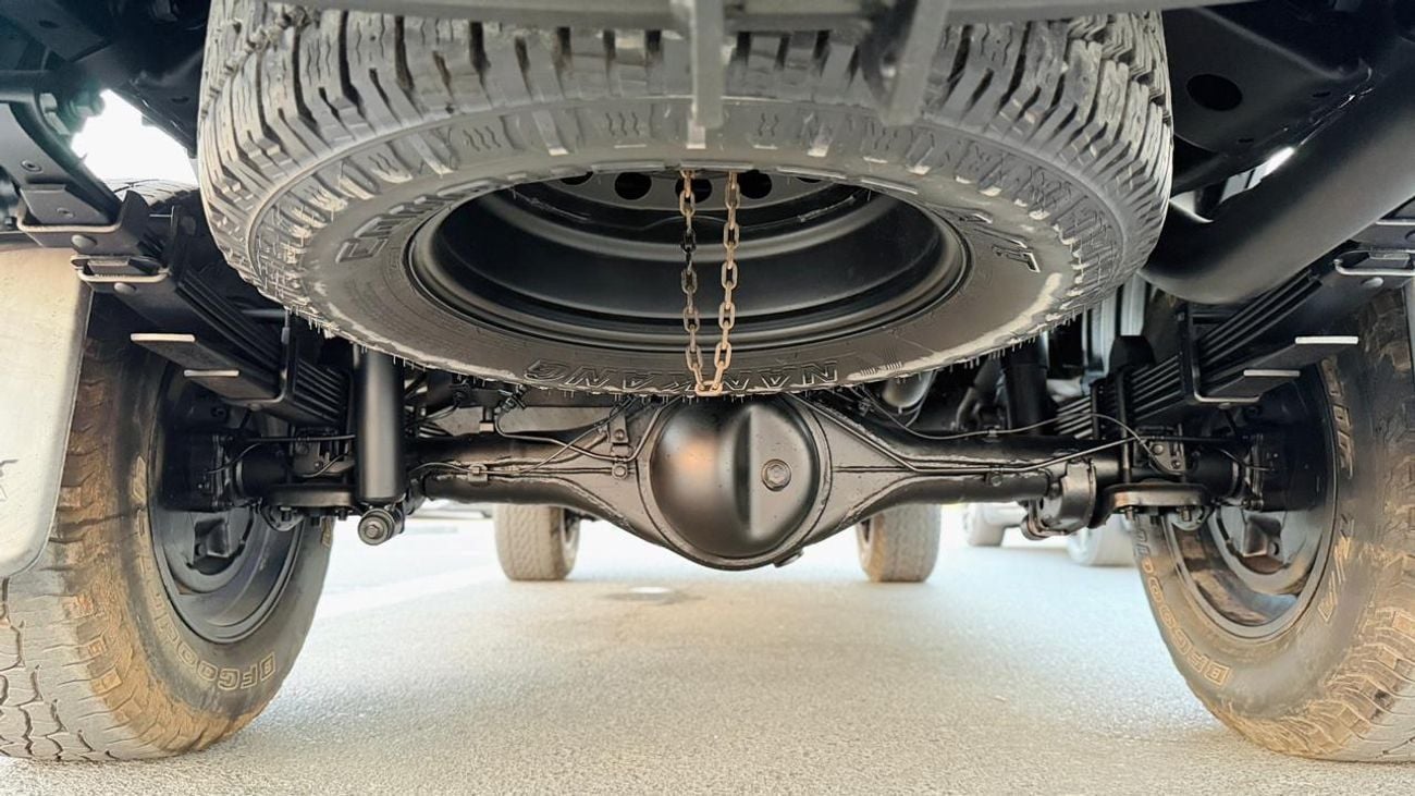 Toyota Hilux HEAVY OFF ROAD MODIFIED | BULL BAR WITH FOCUSED LIGHTS | DOUBLE CABIN | POWER SEATS | AUTO | 2020