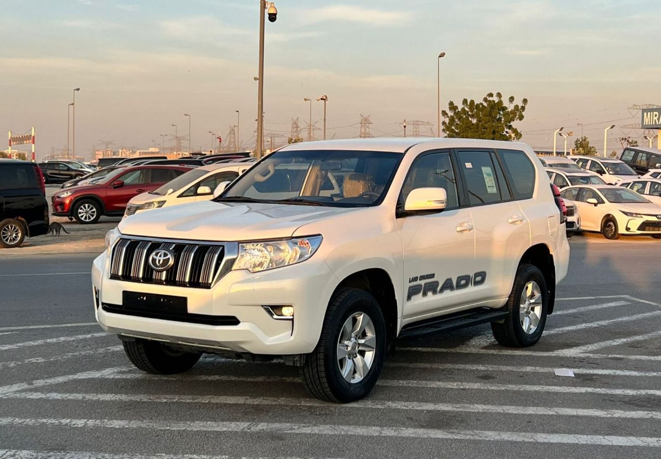 Toyota Prado 2021  Toyota Prado TX 2.7L V4 - AWD 4x4 - GCC - Rear Camera  - Accident Free - 7 Seater