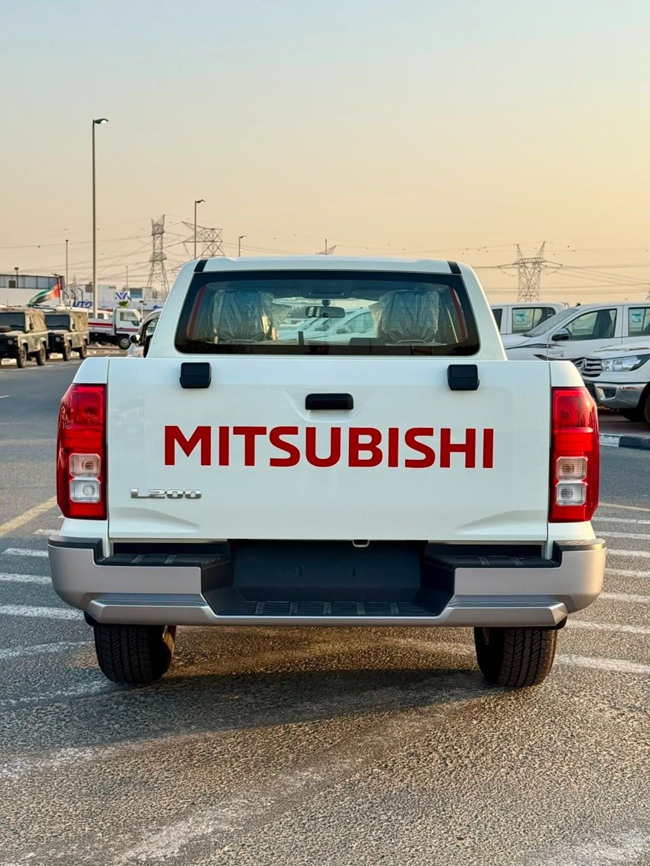 Mitsubishi L200 Mitsubishi L200 M-Line 2.4L DC MT
