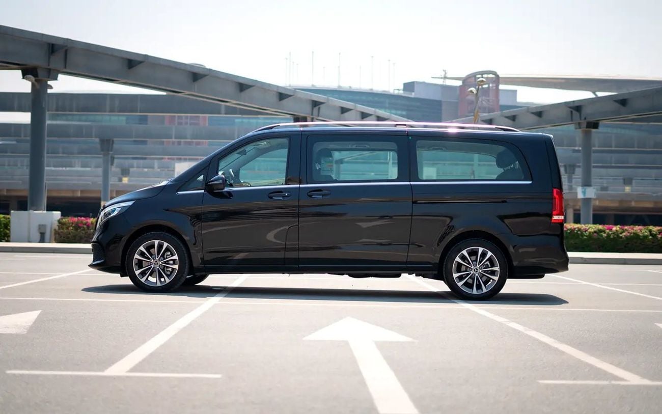 Mercedes Benz V 250 V 250 GCC Specs