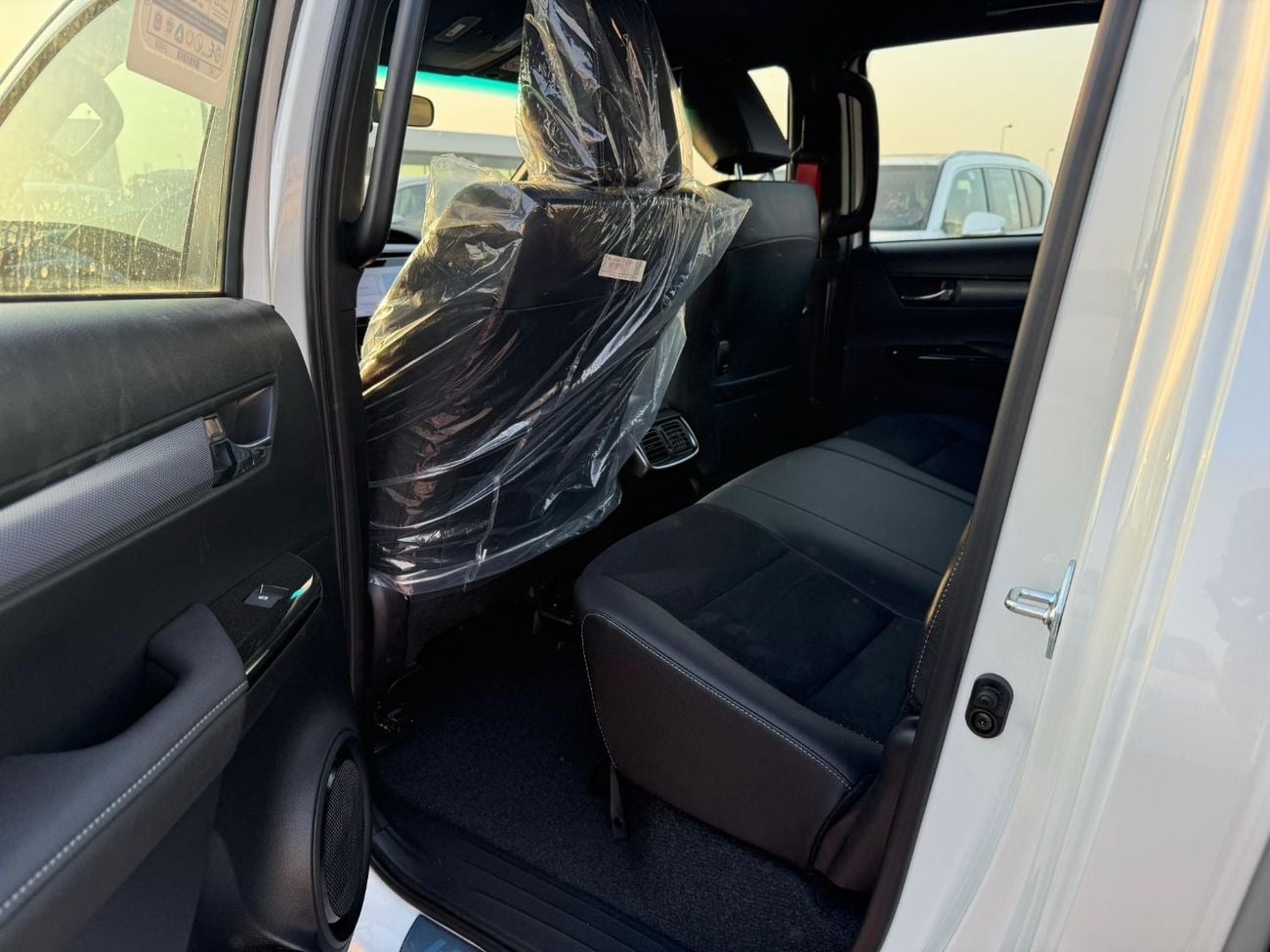 تويوتا هيلوكس TOYOTA HILUX GR SPORT 4.0L 2025