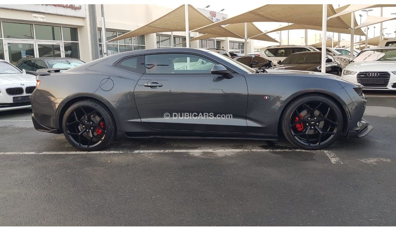 Chevrolet Camaro Chevorlet comaro model 2017 car prefect condition full option low mileage excellent sound system nav
