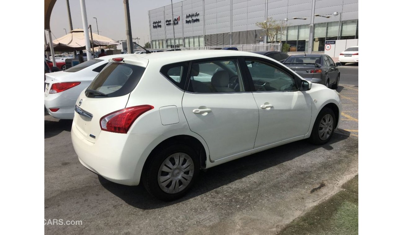 Nissan Tiida