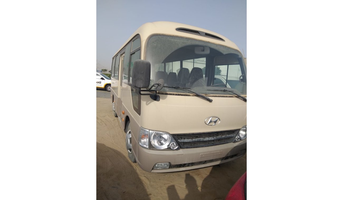 Mitsubishi Rosa 26 SEATS