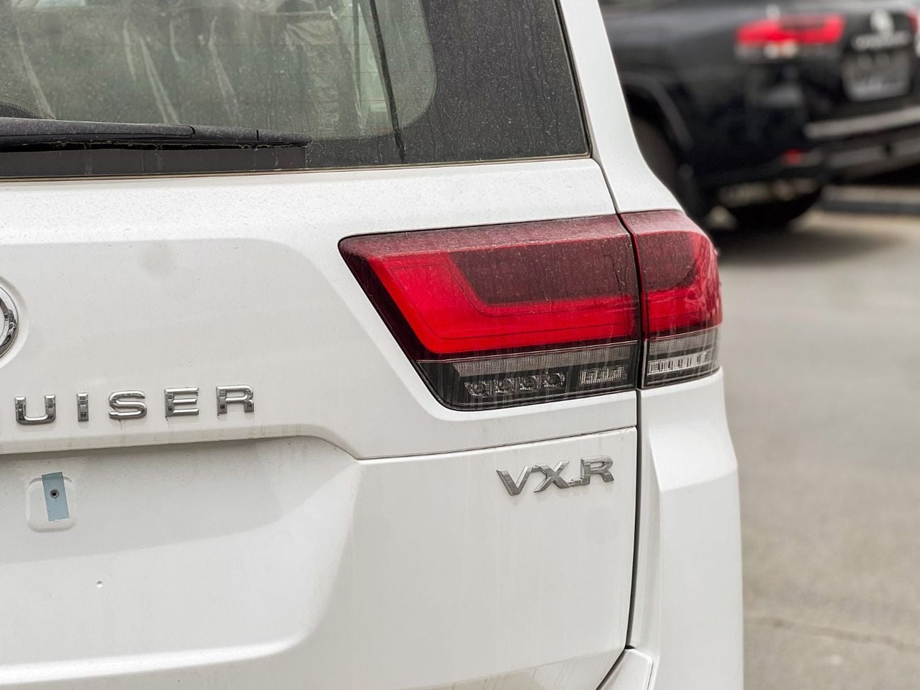 Toyota Land Cruiser EXPORT ONLY - Toyota LC300 3.5L VXR (GCC Specification)