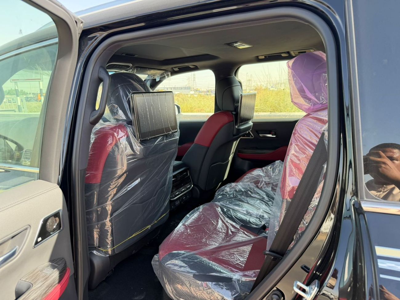 تويوتا لاند كروزر Toyota Land Cruiser VXR 3.5 2026 Full option Oman