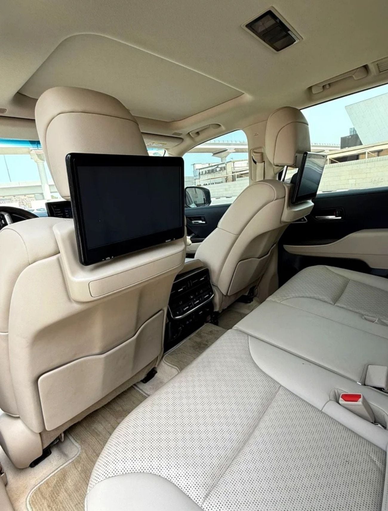 Toyota Land Cruiser Toyota Land Cruiser 2022 model VXR 3.5L twin turbo